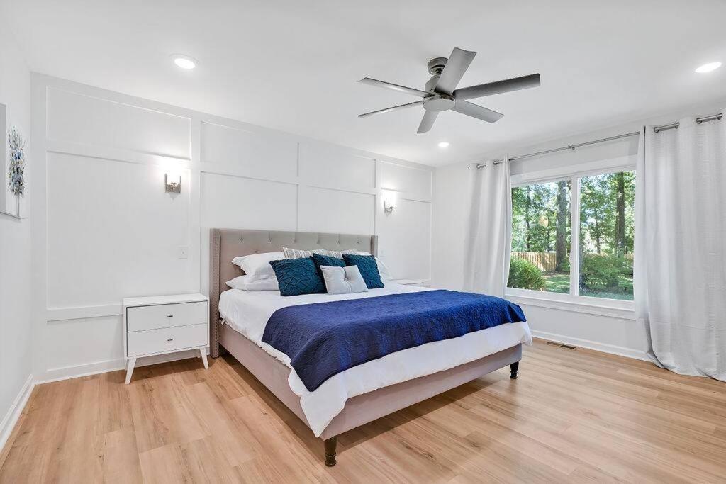 Middle Sound Hideaway~Beaches, Shopping, Families Villa Wilmington Exterior photo