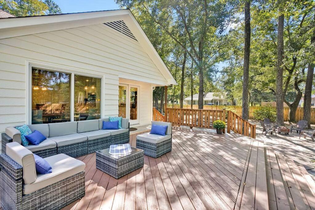 Middle Sound Hideaway~Beaches, Shopping, Families Villa Wilmington Exterior photo
