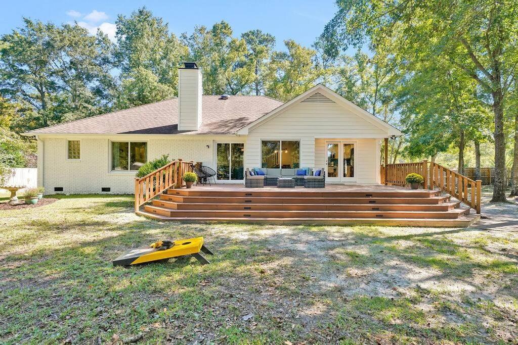 Middle Sound Hideaway~Beaches, Shopping, Families Villa Wilmington Exterior photo